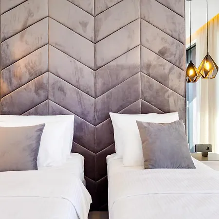 Fly - S3 - Mpolo Medulin