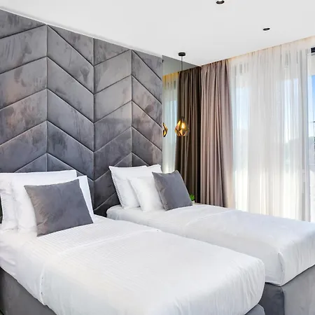 Fly - S3 - Mpolo Guest house Medulin